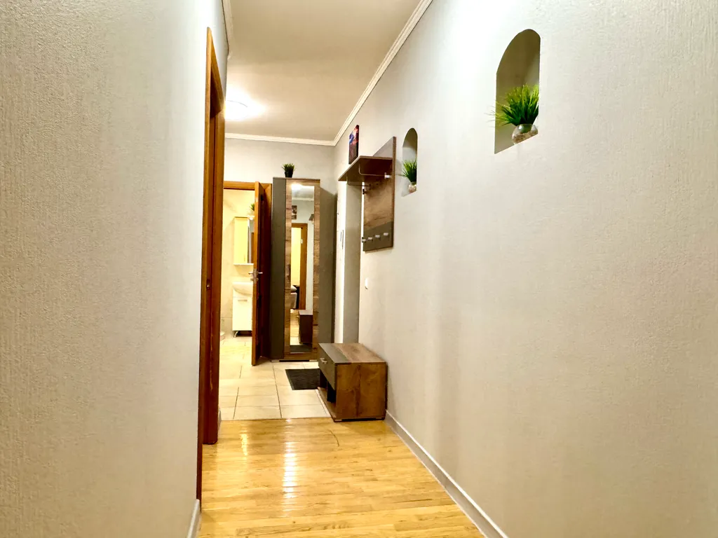 Уютная двушка в центре рядом с набережной реки Волга