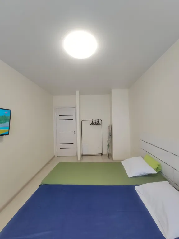 Лайнер с видом на Залив