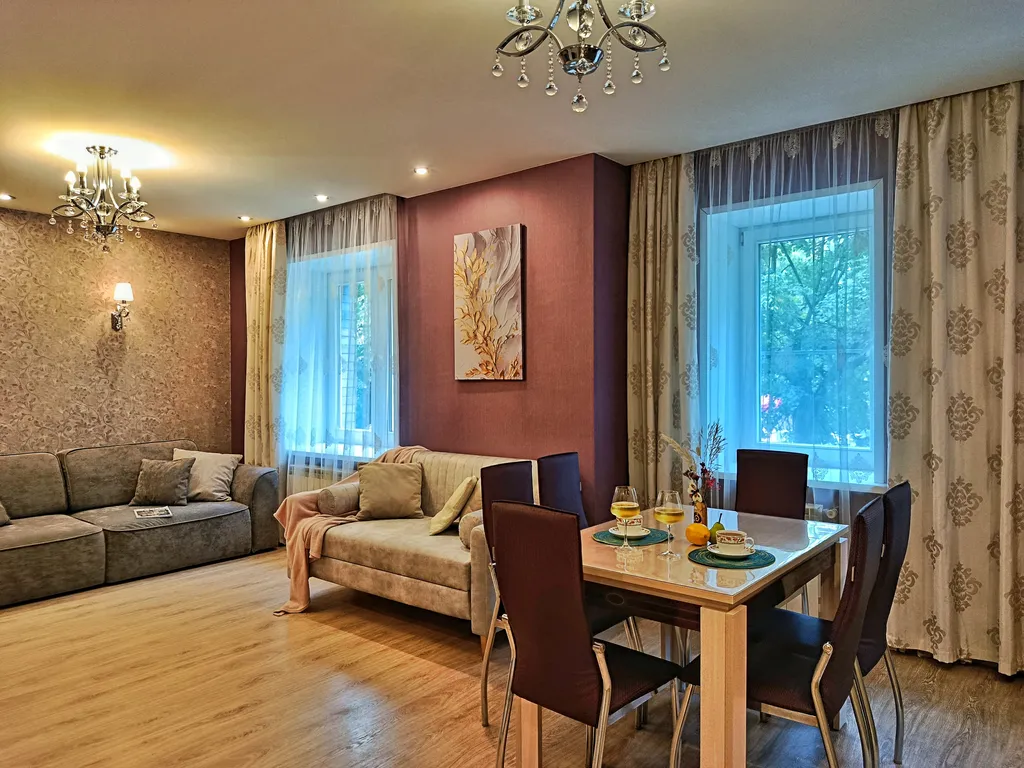 Квартира с камином в самом центре у Йошкиного Кота