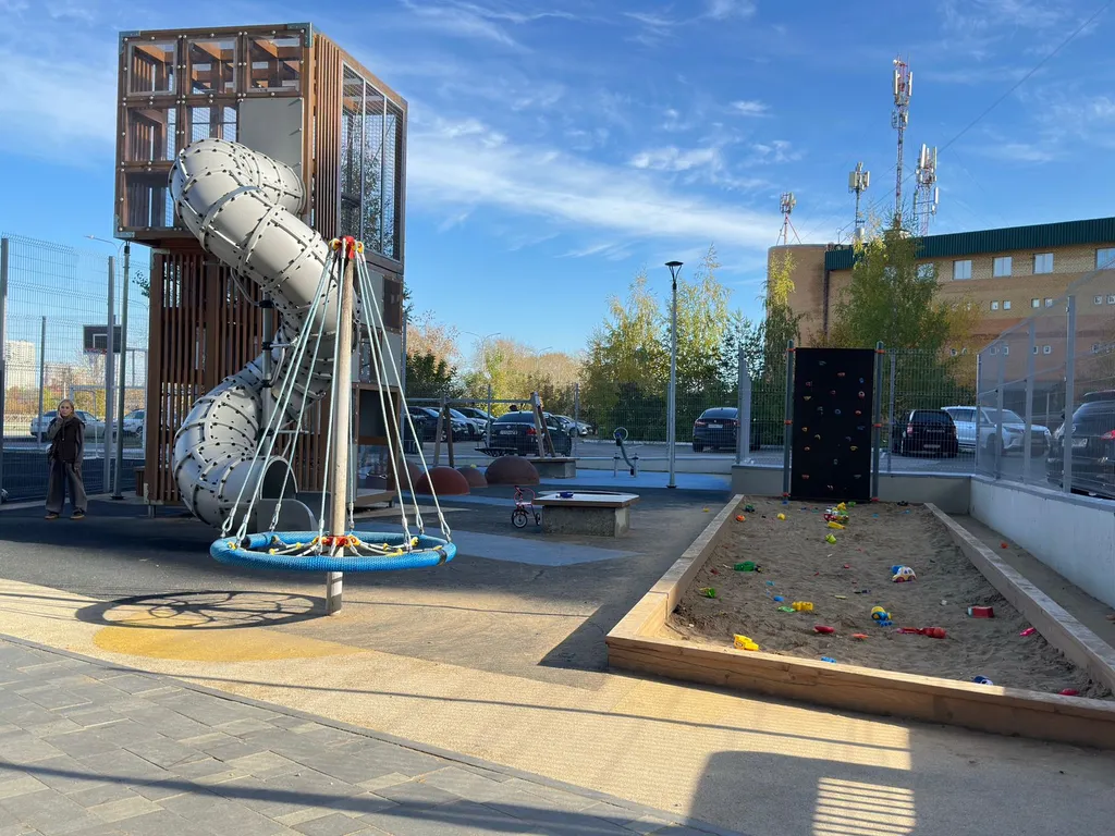 Современная квартира рядом с центром и ЖД вокзалом Пермь 2