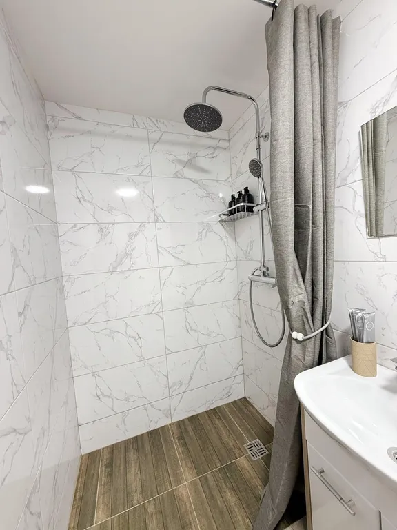 Апартаменты двухуровневые 3 минуты до пляжа