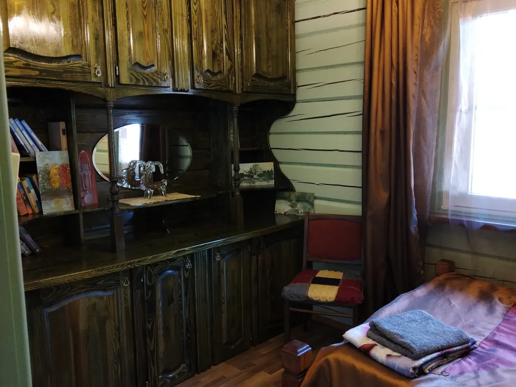 Малый коттедж на берегу озера