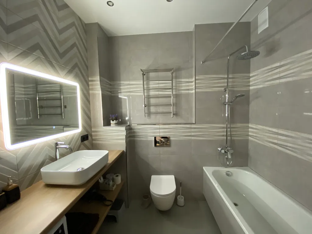 Большая квартира в новом доме, парковка в закрытом дворе, самый центр