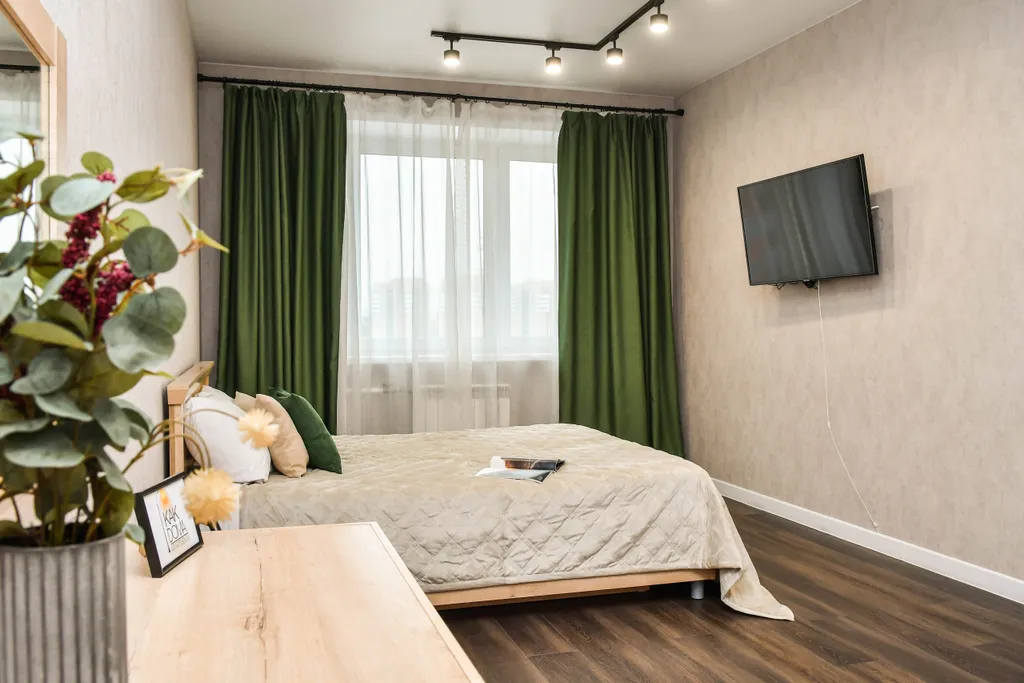 Комфортная современная квартира в центре Взлетки — аренда посуточно в Красноярск