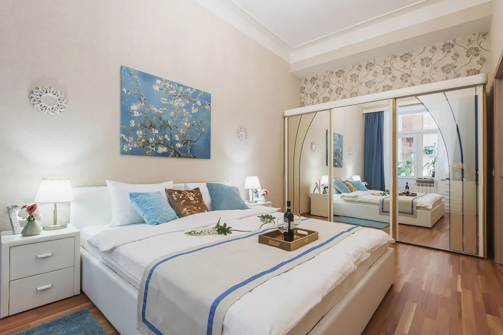 Квартира Квартира Стильная Четверка в Доме на Набережной — Москва