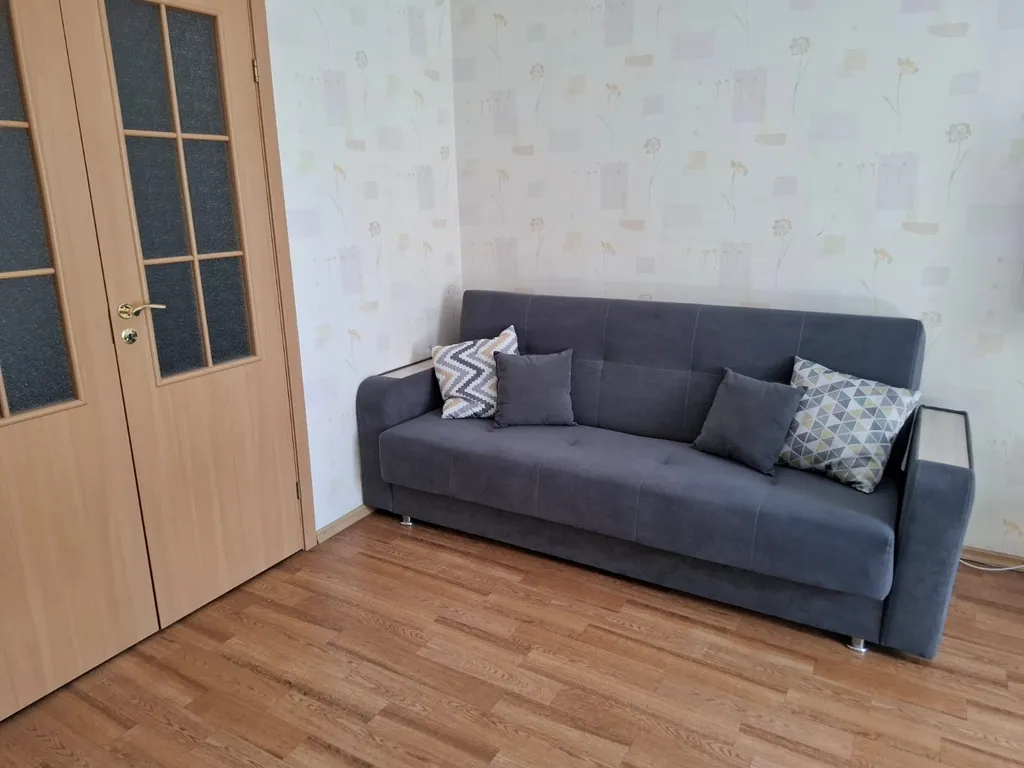 Ленинградская площадь, центр