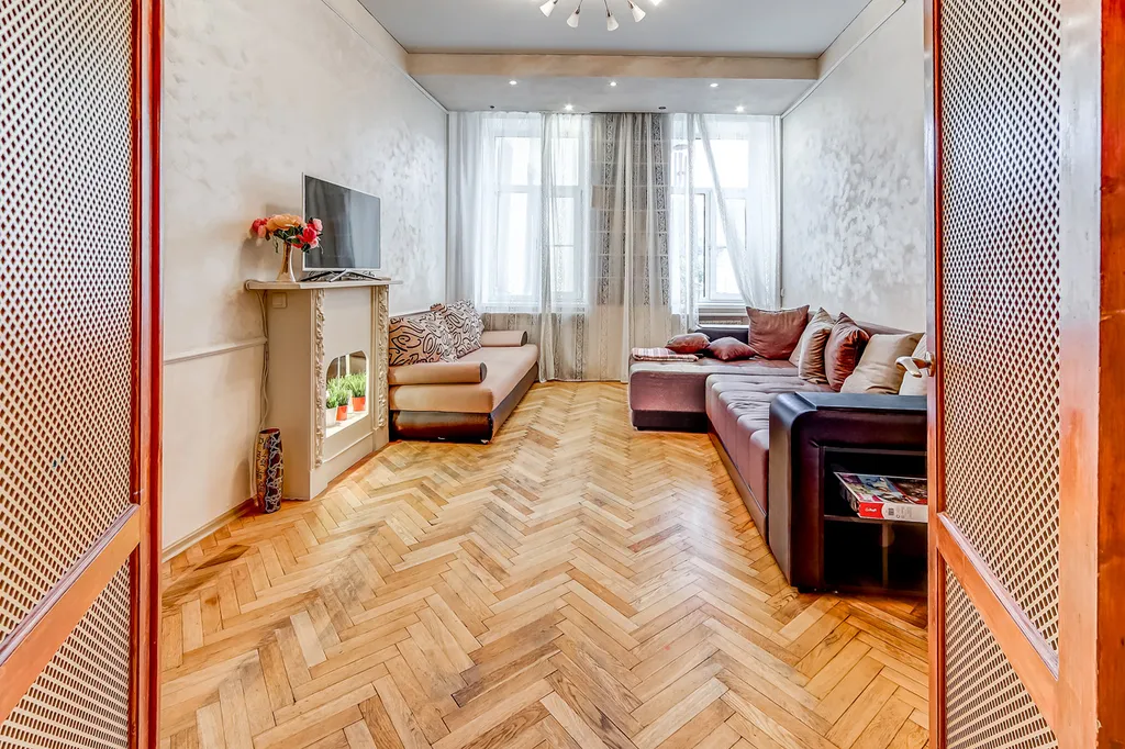 Квартира Квартира Двушка на Невском с паркингом, метро в минуте — Санкт-Петербург