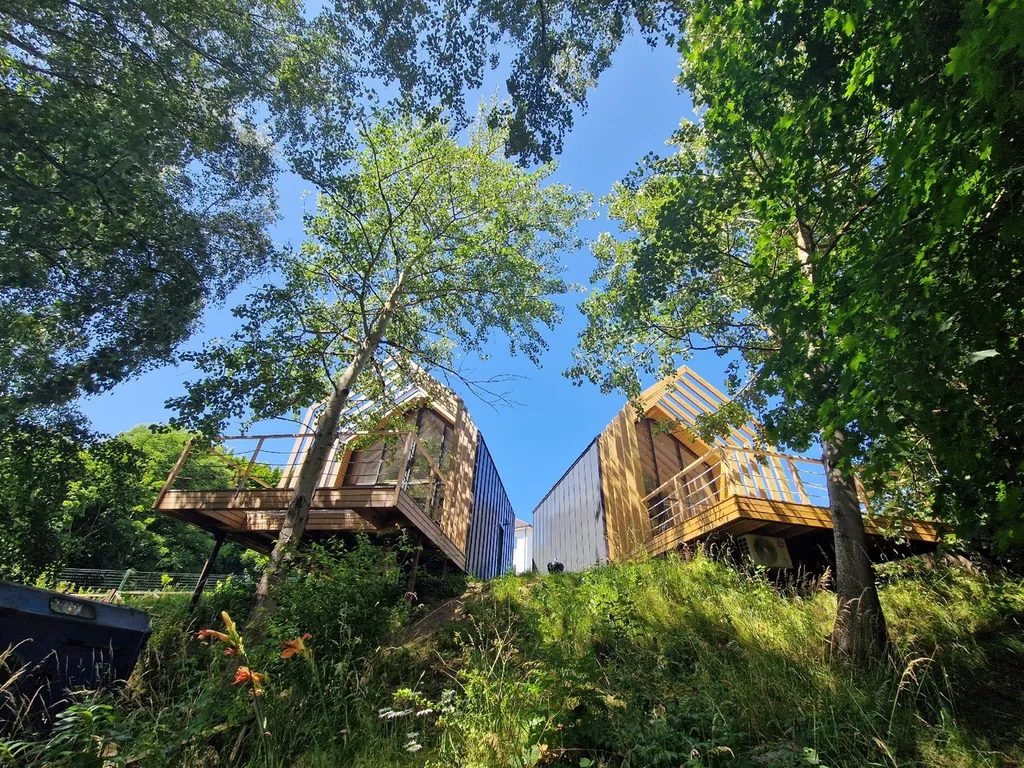 Двухуровневый коттедж Тенерифе с террасой