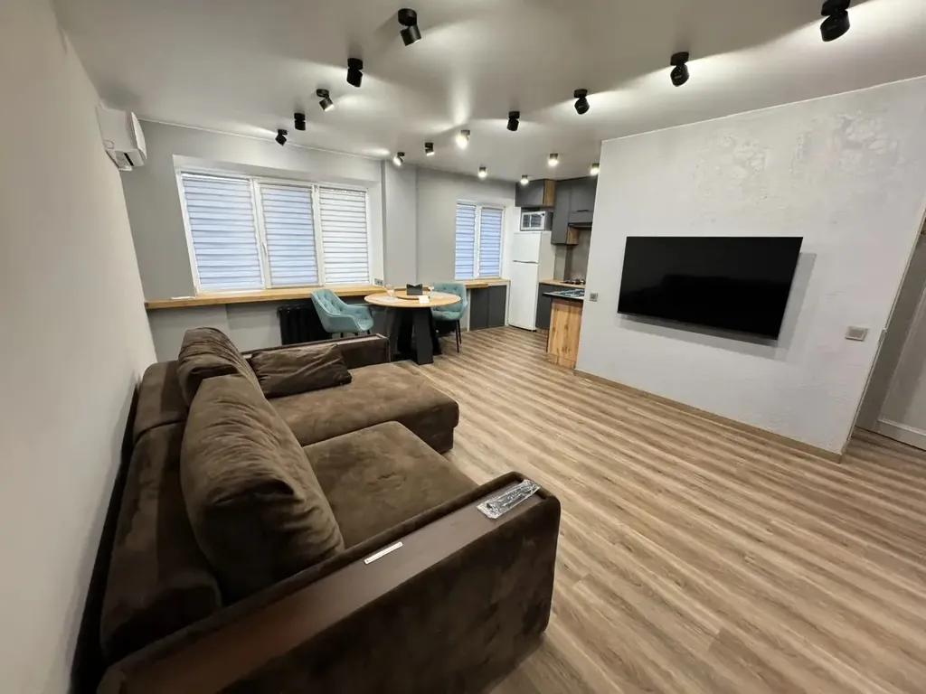 Уютная студия с видом на парк