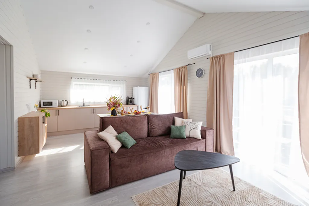 Озёрный дом с видом на живописный пруд