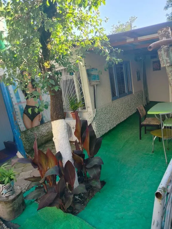 Коттедж 1-комнатный Дом — Сухум