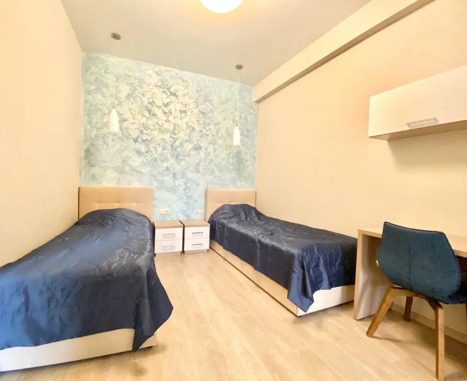 Квартира Актёр Гэлакси 3 Спальни De Luxe — аренда посуточно в Сочи