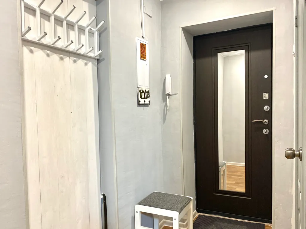 Квартира 2-комнатная Квартира — Великий Новгород