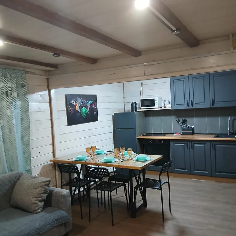 Коттедж 3-комнатный Дом — аренда посуточно в Шерегеш