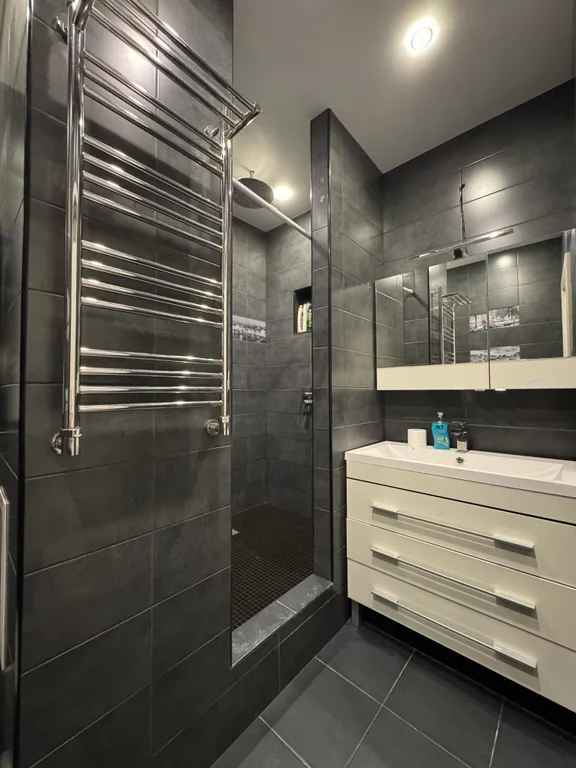 Квартира с 2 спальнями рядом с рекой Великой