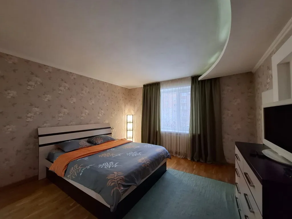 Двухкомнатная квартира с видом на горы