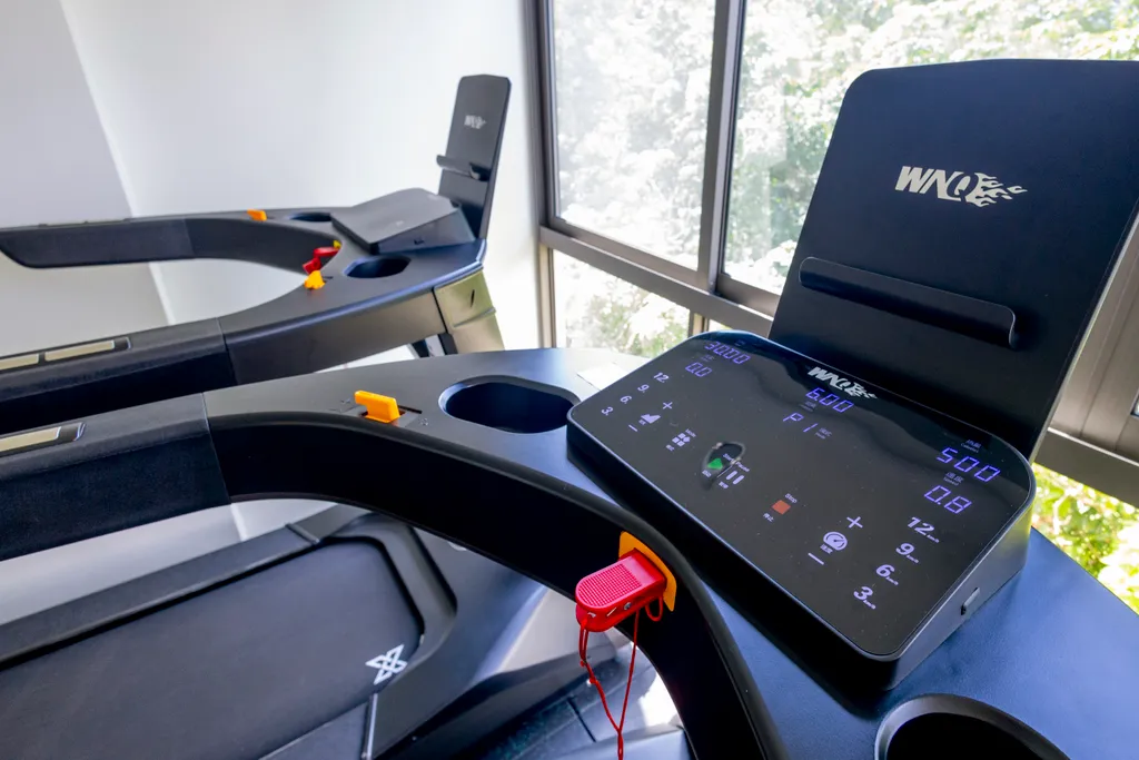 Милая квартира с отдельной спальней около моря Пляж Камала