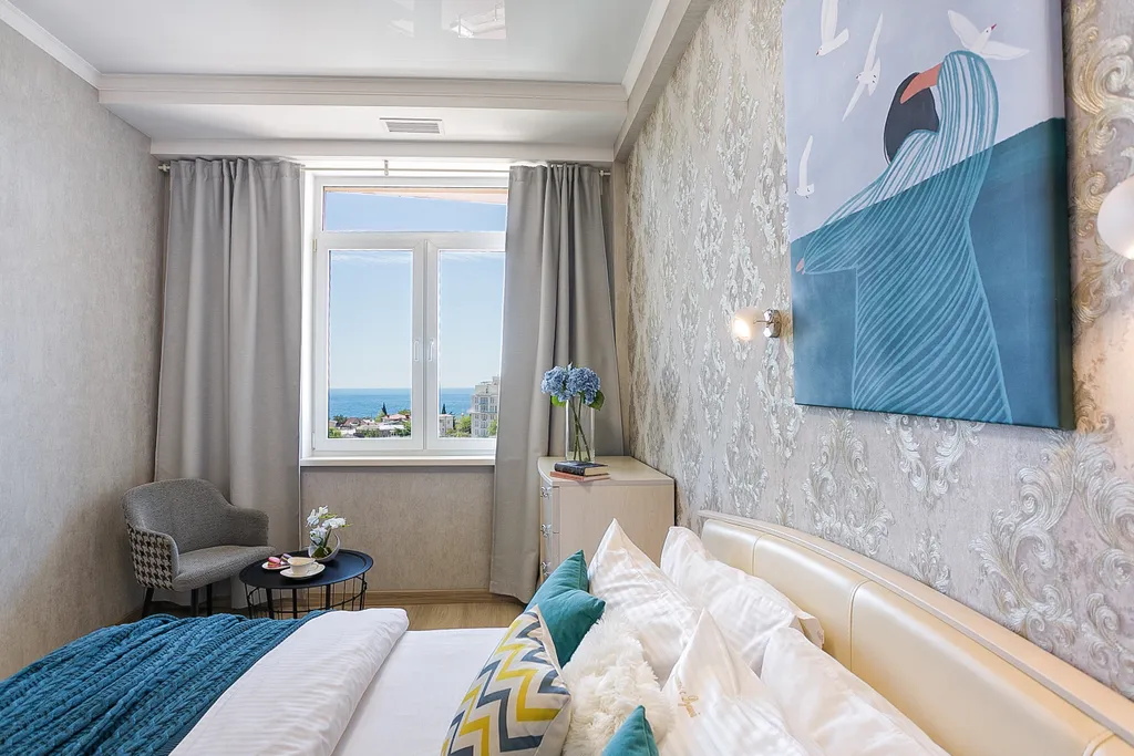 В самом центре с видом на море