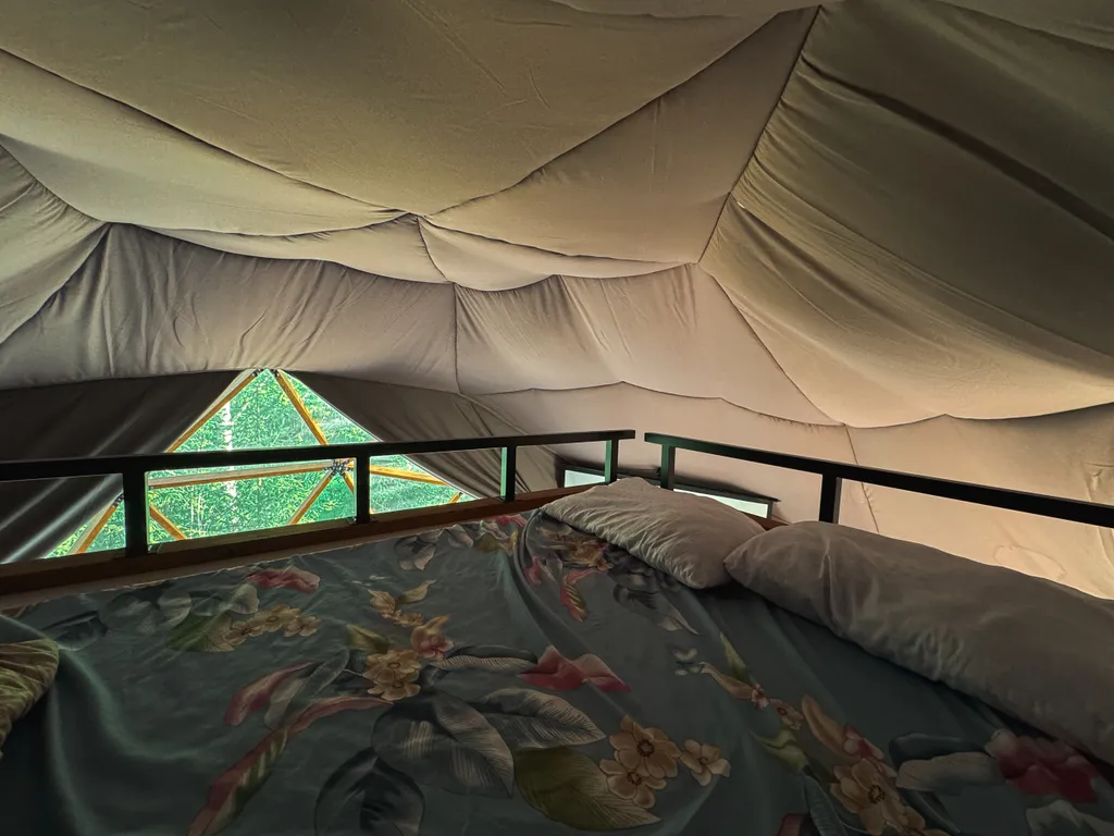 Домик Объятия Йети