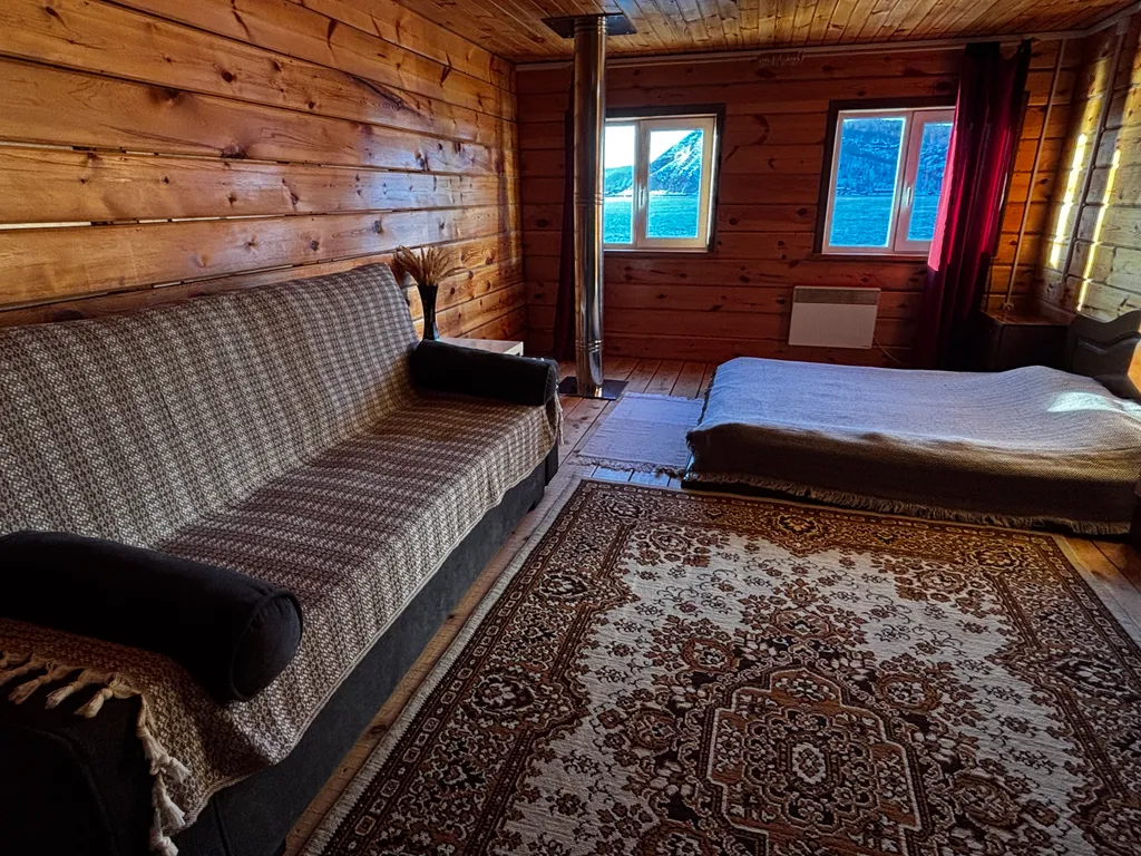 Дом с панорамным видом на Байкал