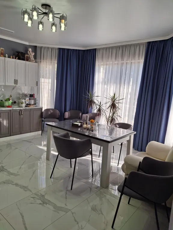 3-комнатный Дом