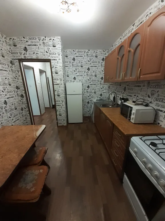 Уютная квартира с просторной кухней в тихом спальном районе