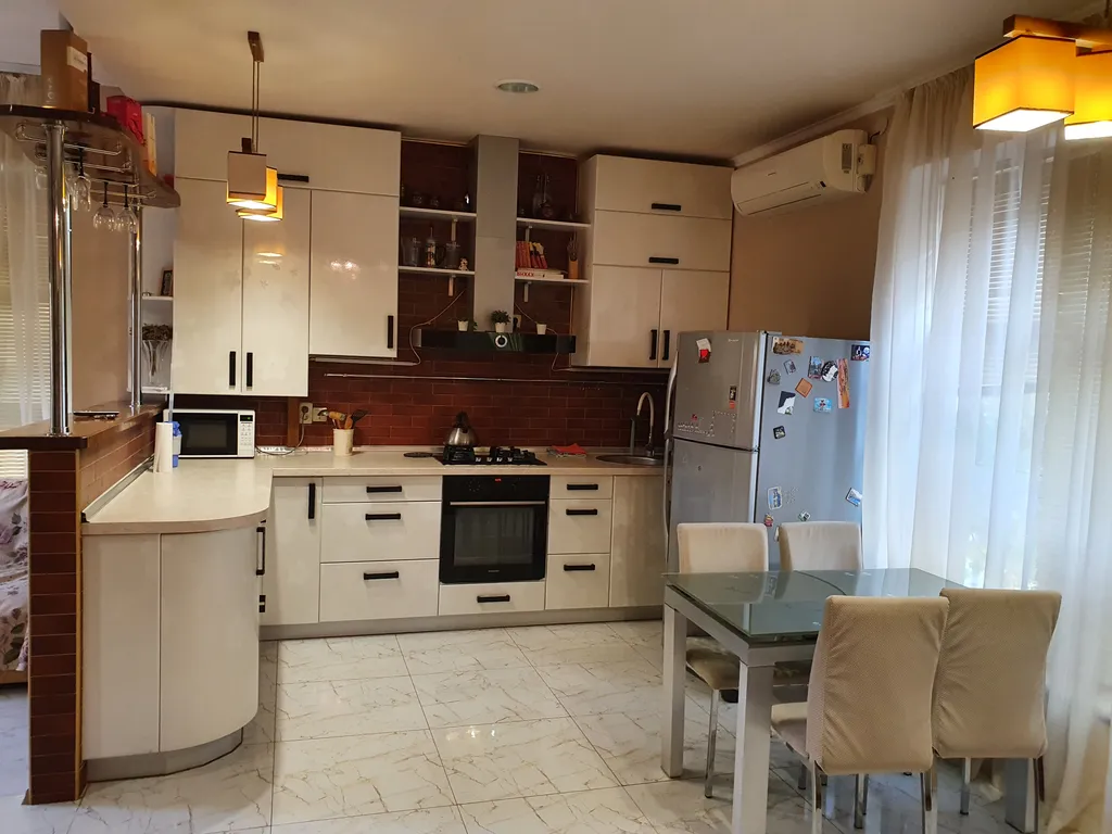 1-комнатная Квартира — аренда посуточно в Евпатория