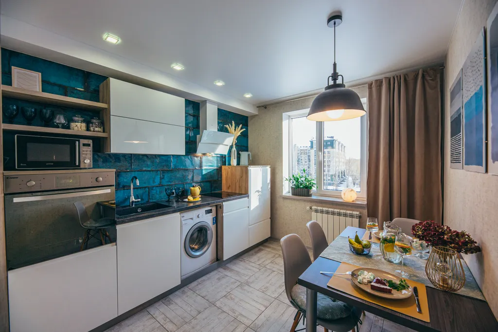 Апартаменты у парка с балконом, 10 мин до моря