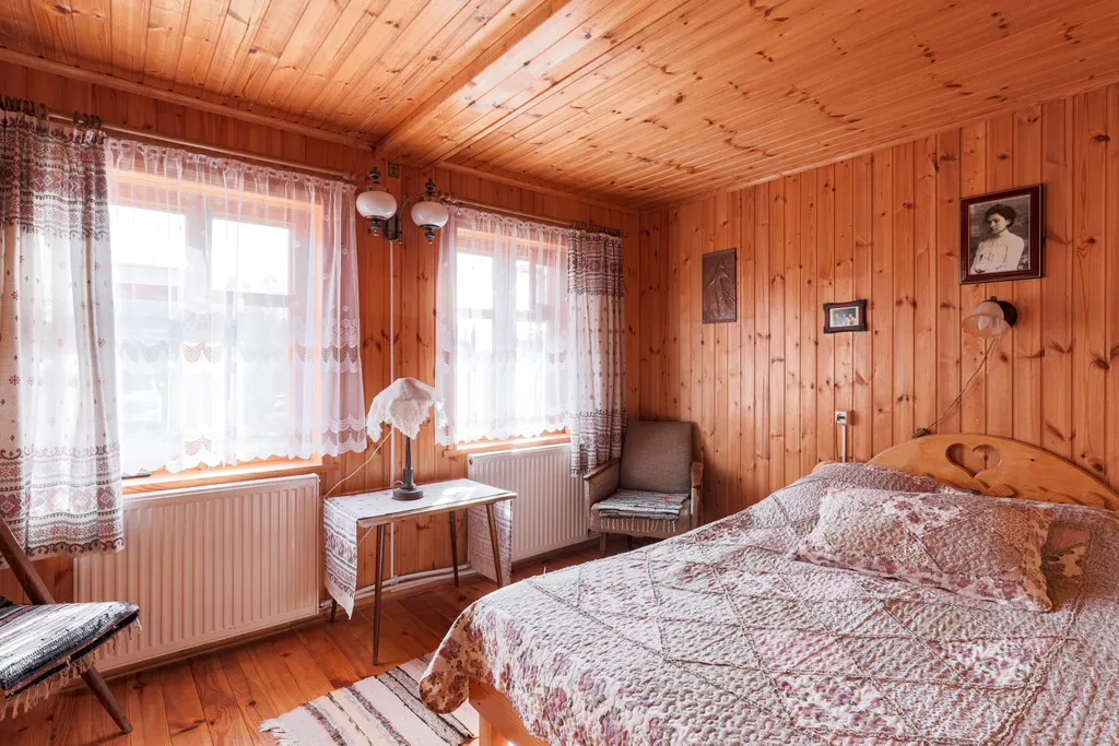 Монастырская изба