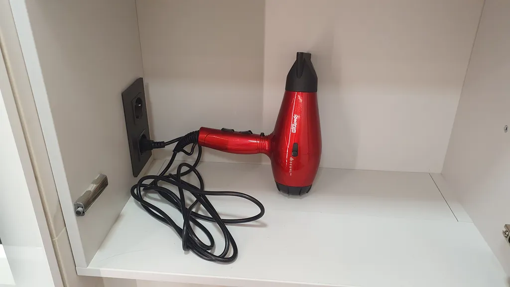 Красная студия в центре города для деловых поездок и семейного отдыха