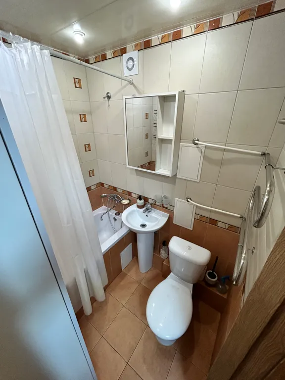 Квартира Вместительная квартира в центре города — Симферополь