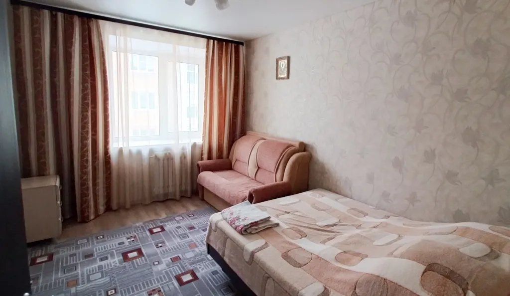 Уютная 2-комнатная квартира Симанина 5