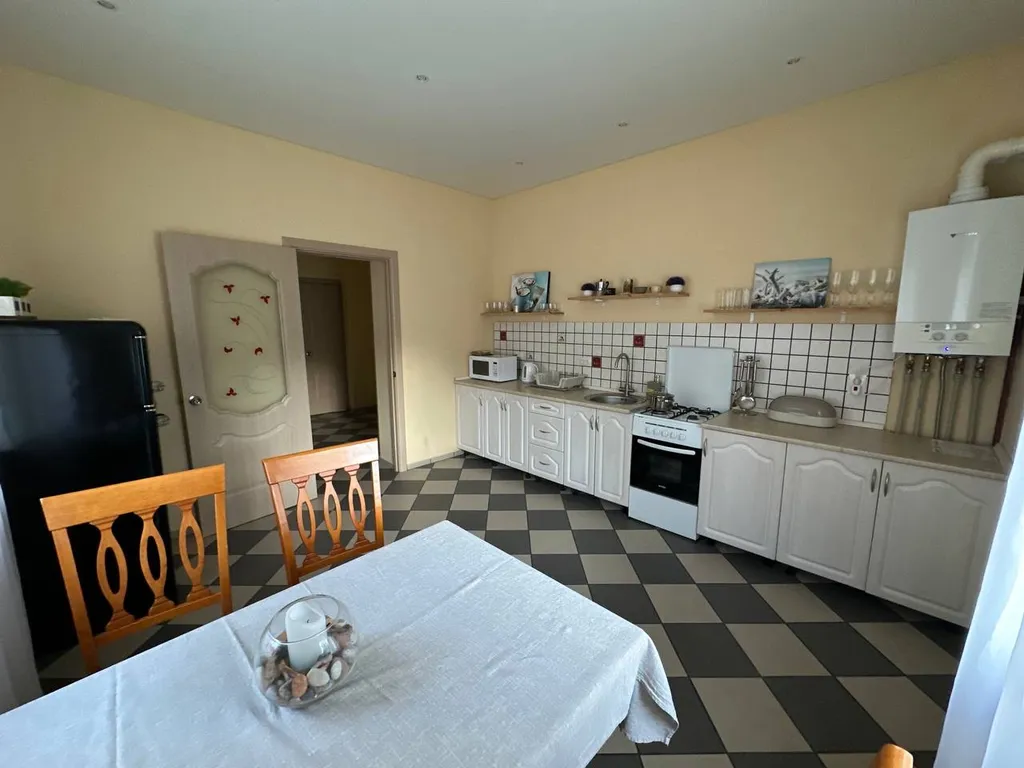 Квартира Просторная двухкомнатная квартира в центре города — Светлогорск