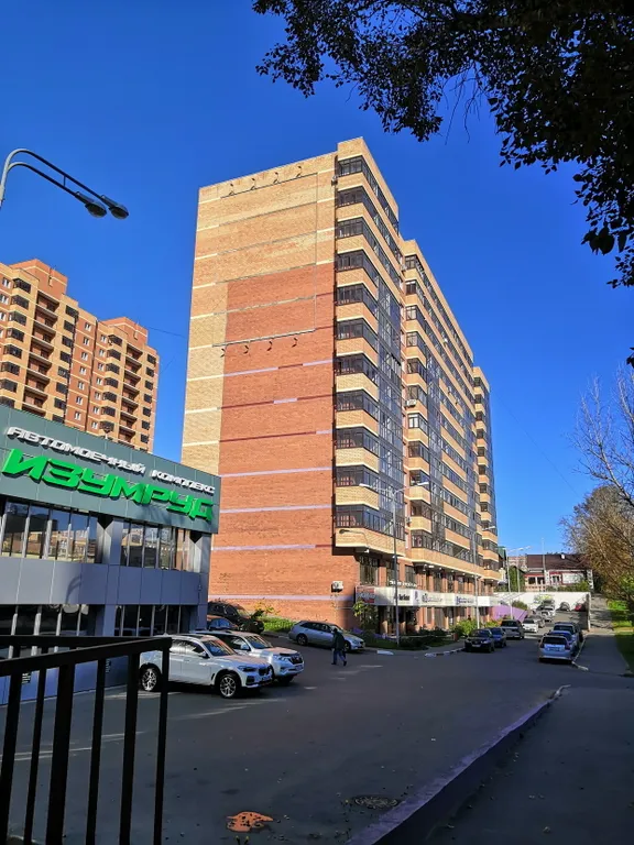 Квартира-студия с шикарным видом на город и реку