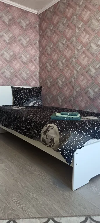 Принимает гостей уютная двушка