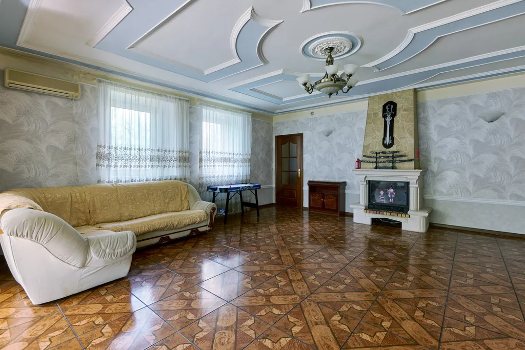 Уютный коттедж с бассейном и сауной