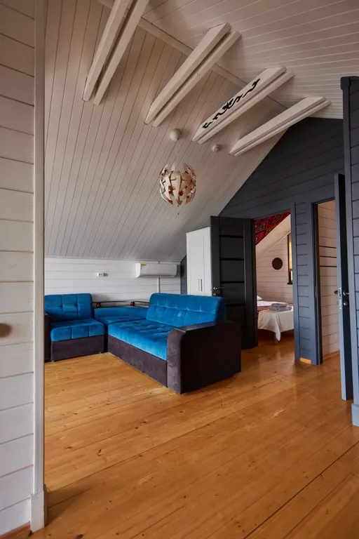 Двухэтажный гостевой дом на берегу моря