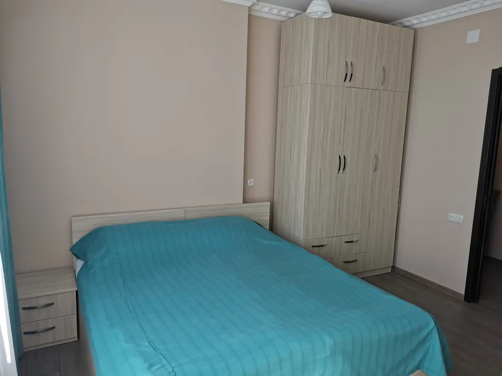 Квартира 2-комнатная Квартира — Батуми