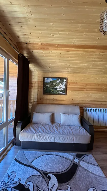 Уютный домик в самом живописном месте