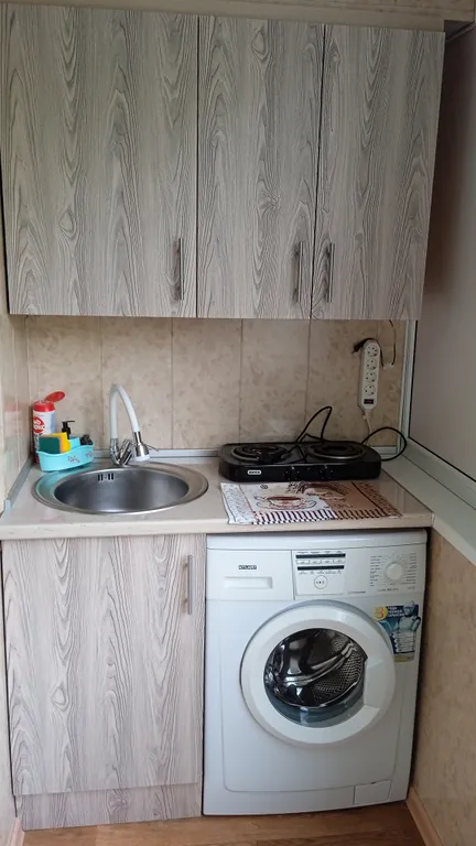 Уютная студия с видом на гору Железную и каскадную лестницу