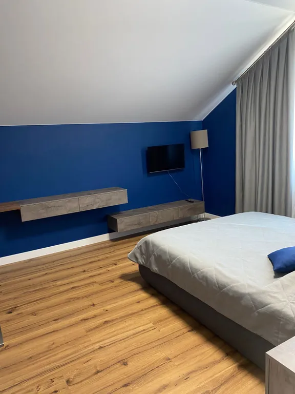 Коттедж с бассейном