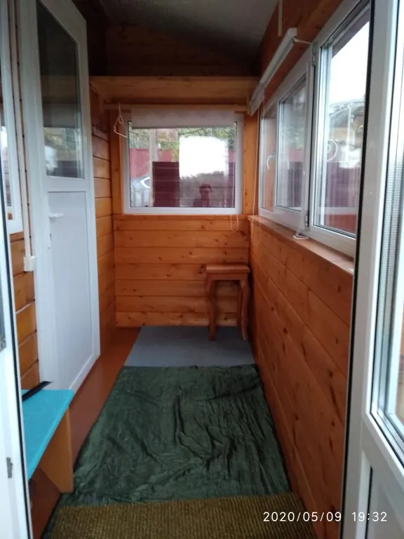 Домик у берега Волги