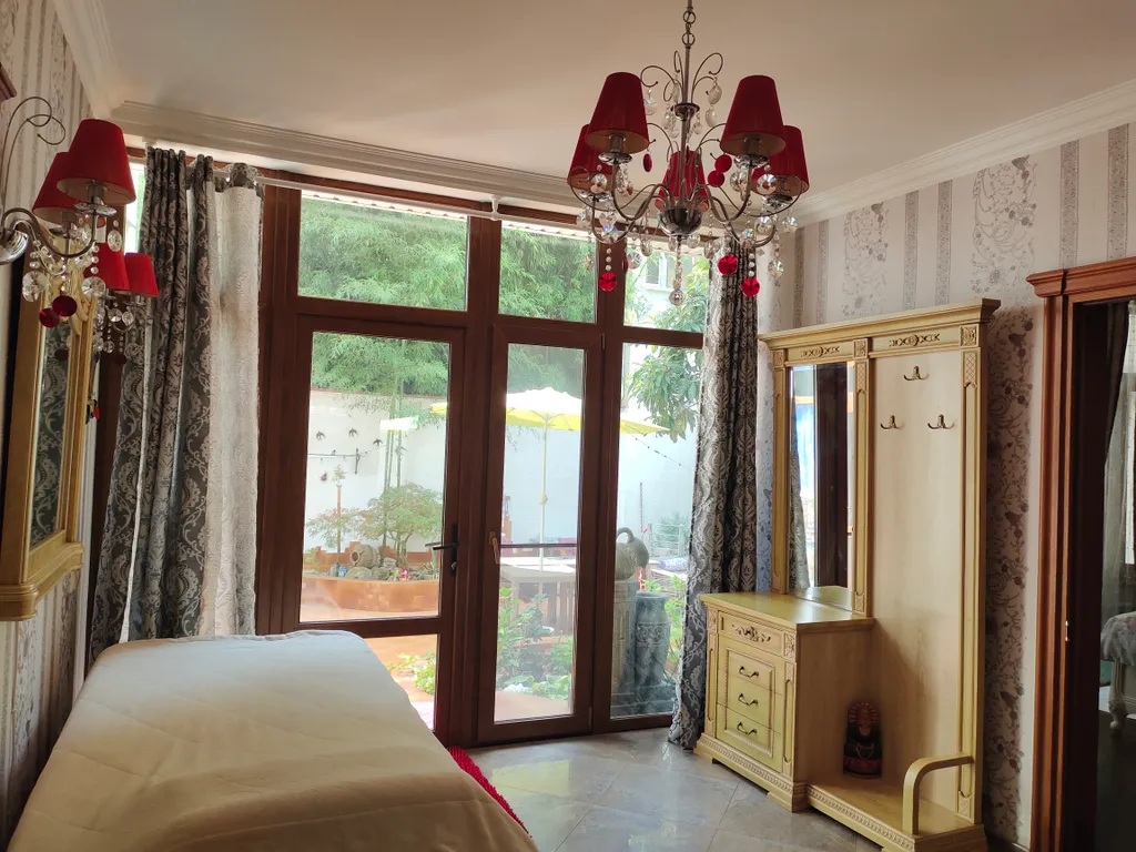 Коттедж 3-комнатный Дом — Ялта