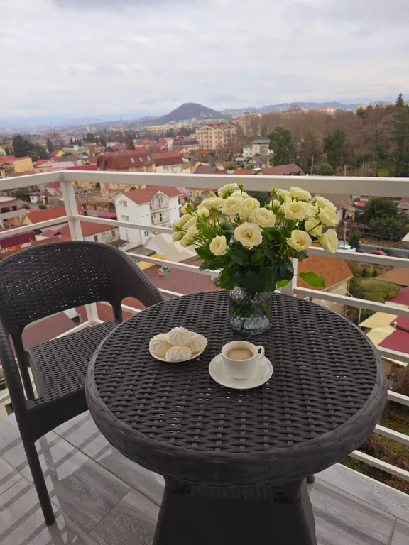 Квартира люкс у моря с видом на горы