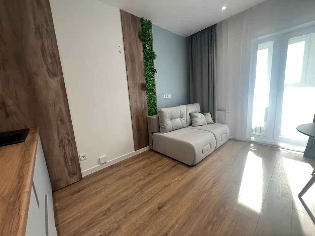 Очень уютная квартира с видом на пруд