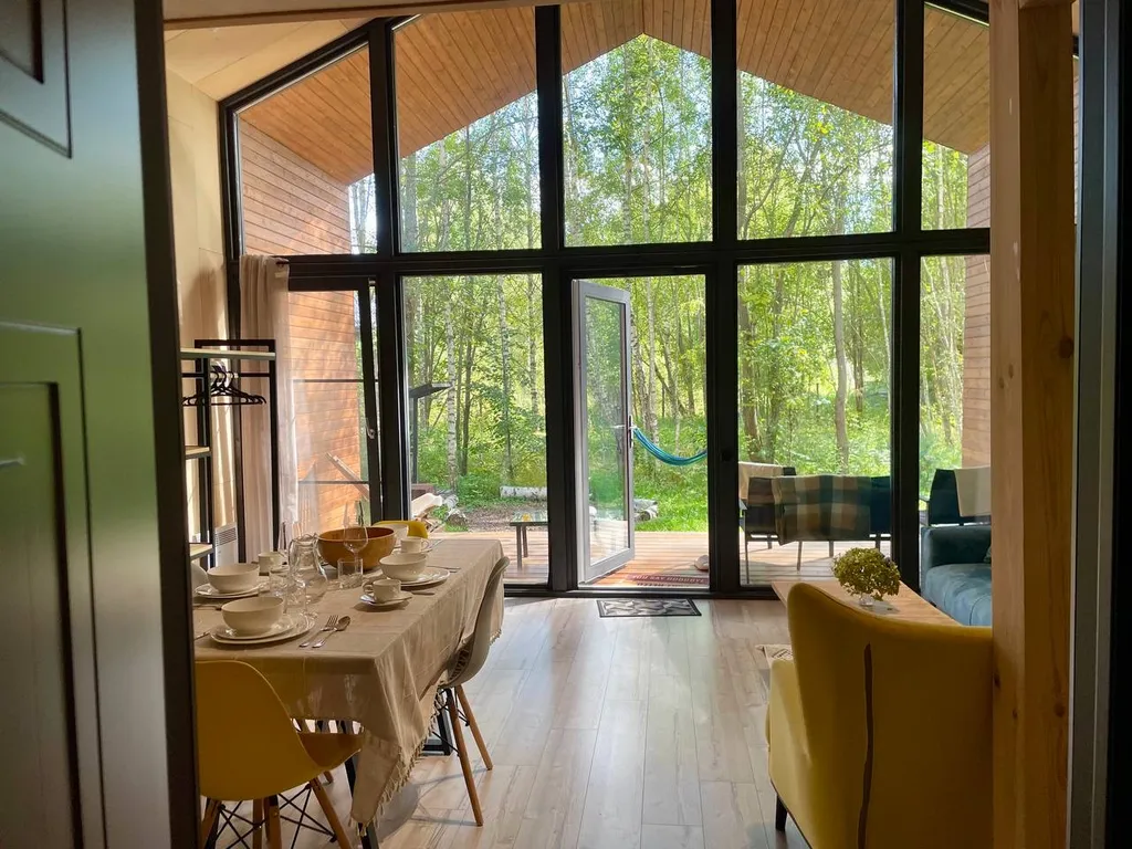 Загородный дом на берегу Рузы