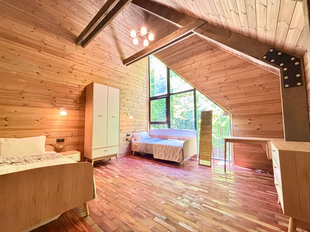 Квартира Квартира Кругозор*2-эт кв. 110м² с видом на озеро — Сочи