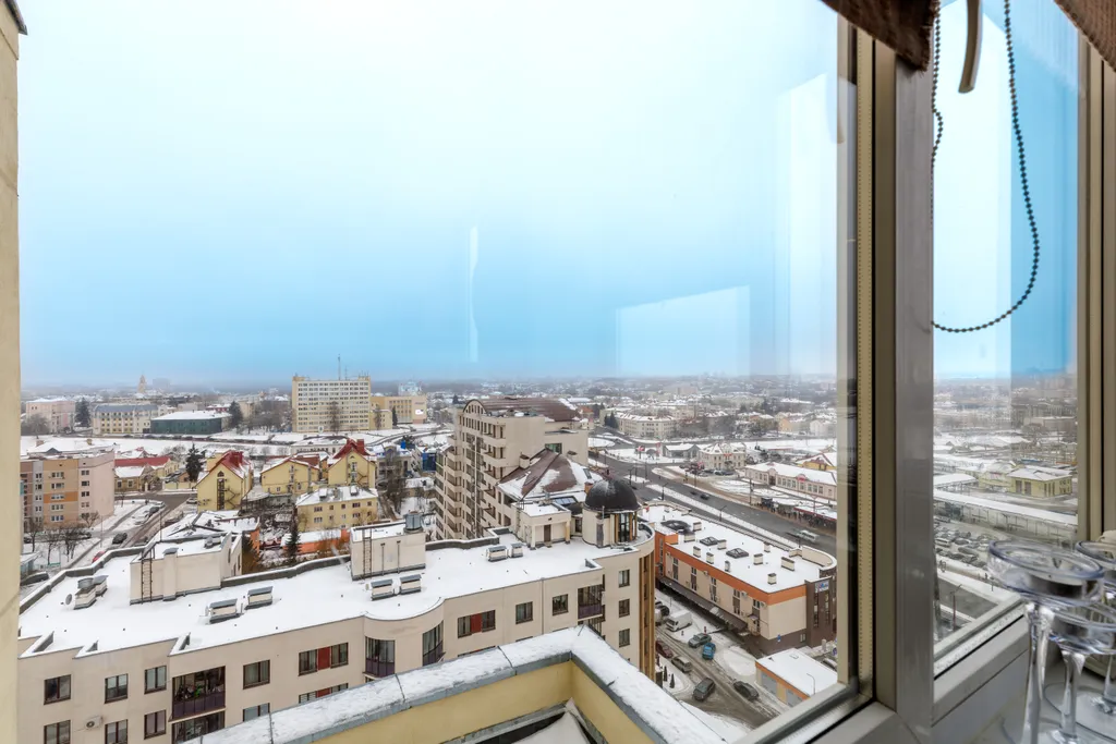 Уютный пентхаус в центре с шикарным панорамным видом и паркингом