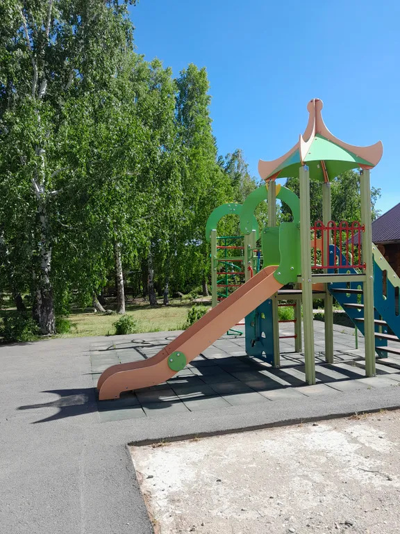 Уютная студия Монблан в центре зеленой поляны до Глц 4 мин