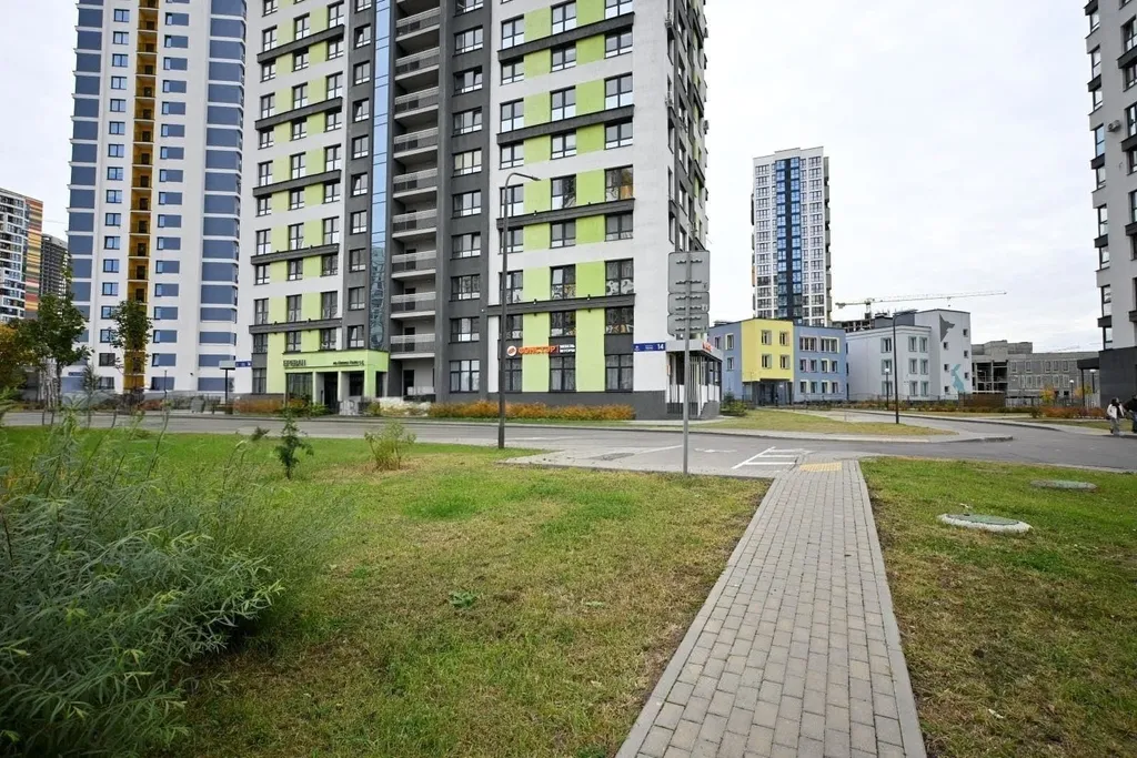 Апартаменты vip Минск-Мир у метро Аэродромная